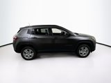 Used 2022 Jeep Compass Latitude w/ Sun and Sound Group image 4