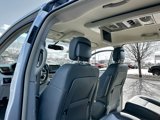 Used 2011 Volkswagen Routan SE image 6