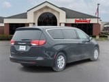 Used 2023 Chrysler Voyager LX image 4