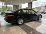 Used 2016 Toyota Camry LE image 6