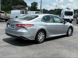 Used 2019 Toyota Camry LE image 3