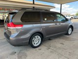 Used 2014 Toyota Sienna XLE image 5