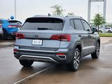 Used 2022 Volkswagen Taos SE image 3