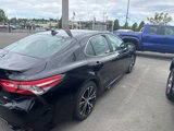 Used 2019 Toyota Camry SE image 3