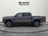 Used 2017 Toyota Tacoma TRD Sport image 4
