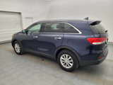 Used 2018 Kia Sorento LX image 3