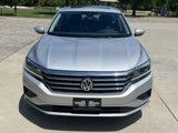 Certified 2020 Volkswagen Passat 2.0T SE w/ Sunroof Package image 3