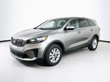 Used 2019 Kia Sorento L image 3