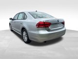 Used 2013 Volkswagen Passat 2.5 S image 4