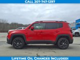 Used 2018 Jeep Renegade Latitude w/ Cold Weather Group image 2