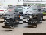 Used 2017 Jeep Renegade Latitude w/ Popular Equipment Group image 3