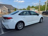 Used 2021 Toyota Corolla LE image 5