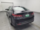 Used 2018 Kia Optima S w/ Panoramic Sunroof Package image 5