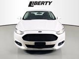 Used 2013 Ford Fusion SE image 2