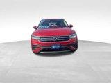 Certified 2022 Volkswagen Tiguan SE image 3