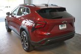 Certified 2024 Chevrolet Trax RS w/ Sunroof Package image 3