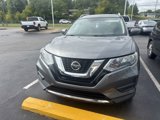Used 2020 Nissan Rogue S image 2