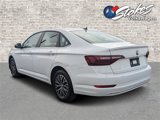 Used 2021 Volkswagen Jetta SE w/ SE Cold Weather Package image 3
