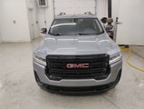 Used 2022 GMC Acadia SLE w/ Driver Convenience Package image 2