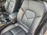 Certified 2024 Porsche Macan image 5
