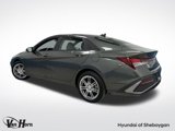 Used 2024 Hyundai Elantra SEL image 3