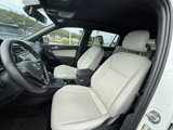 Used 2021 Volkswagen Tiguan SE R-Line image 2