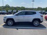 New 2024 Jeep Compass Latitude w/ Sun and Sound Group image 4