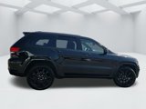 Used 2019 Jeep Grand Cherokee Altitude image 4