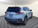Used 2022 Nissan Rogue SL w/ SL Premium Package image 3