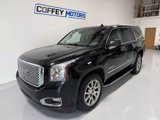 Used 2017 GMC Yukon Denali image 2