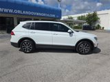 Used 2021 Volkswagen Tiguan SE image 3