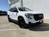Used 2023 GMC Terrain SLE w/ Driver Convenience Package image 3