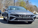 New 2025 Hyundai Elantra SEL image 2
