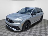 Used 2023 Volkswagen Tiguan SE R-Line image 2