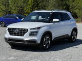 Used 2021 Hyundai Venue SEL w/ Premium Package image 2