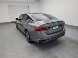 Used 2019 Nissan Altima 2.5 SV image 5
