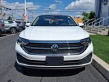 Used 2024 Volkswagen Jetta SE w/ Panoramic Sunroof Package image 2