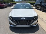 Used 2021 Hyundai Elantra SEL w/ Convenience + Premium Package image 3