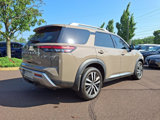 Used 2023 Nissan Pathfinder Platinum image 6
