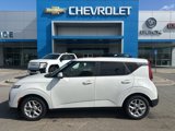 Used 2020 Kia Soul S image 2