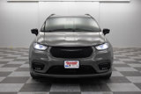 Used 2023 Chrysler Pacifica Limited w/ S Appearance Package image 5