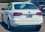 Used 2017 Volkswagen Jetta S image 4