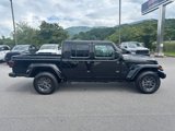 New 2025 Jeep Gladiator Sport image 2