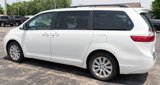 Used 2015 Toyota Sienna Limited image 4