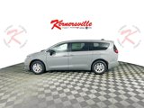 New 2025 Chrysler Pacifica Select image 4