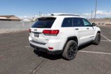 Used 2021 Jeep Grand Cherokee Limited w/ Trailer Tow Group IV image 3