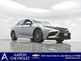 Used 2023 Toyota Camry SE image 2