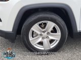 Used 2022 Jeep Compass Latitude image 3