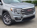 Used 2023 GMC Terrain SLT image 2