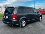 Used 2016 Dodge Grand Caravan SXT image 3
